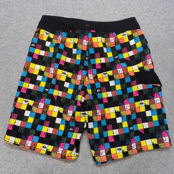 Swim Short Bundle of 2 Mens 32 Multicolor Lace Up Lightweight Stretch Swimwear - Picture 3 of 14